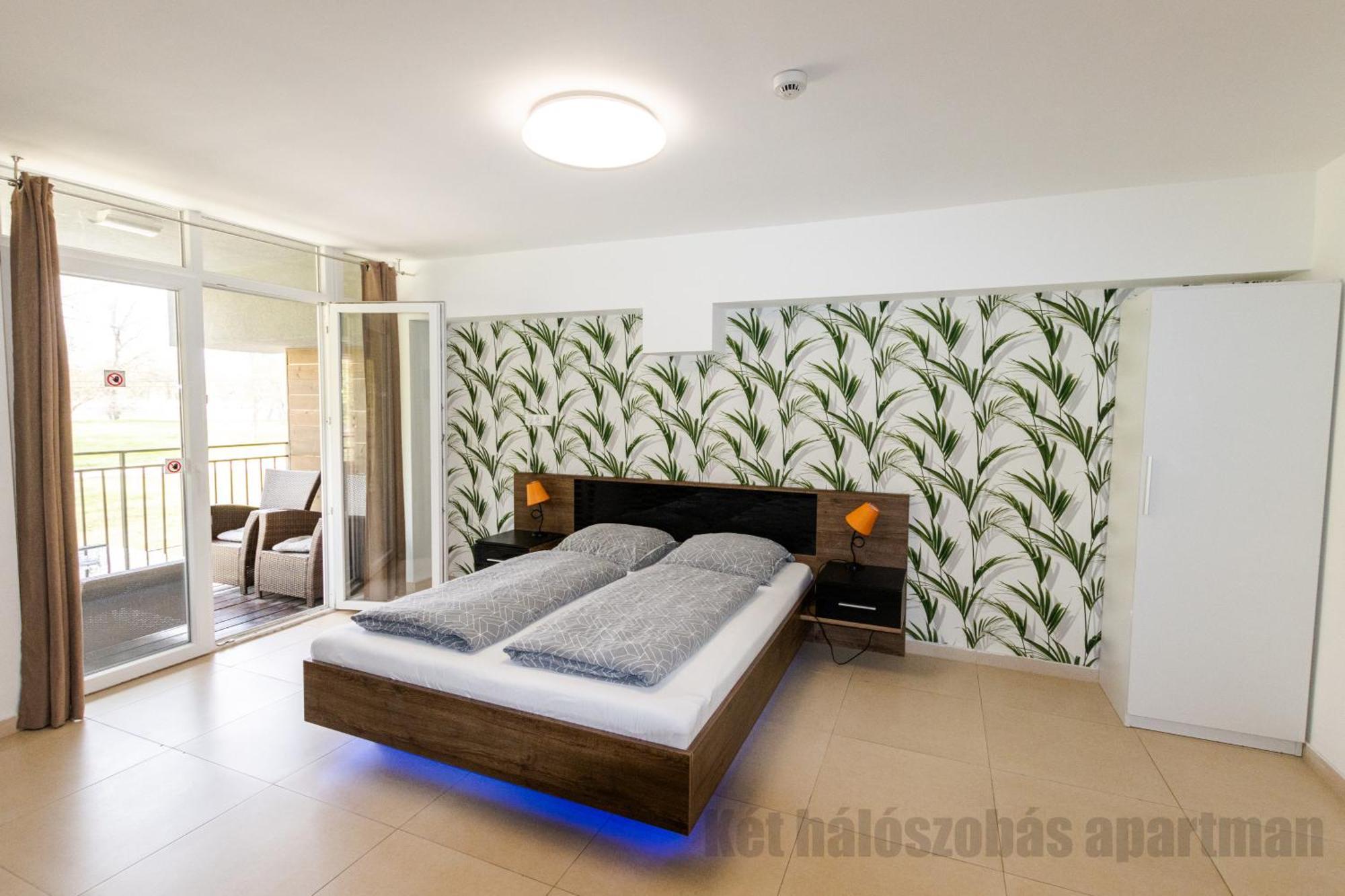 Tisza Gyoengye Apartmanok Szeged Room photo